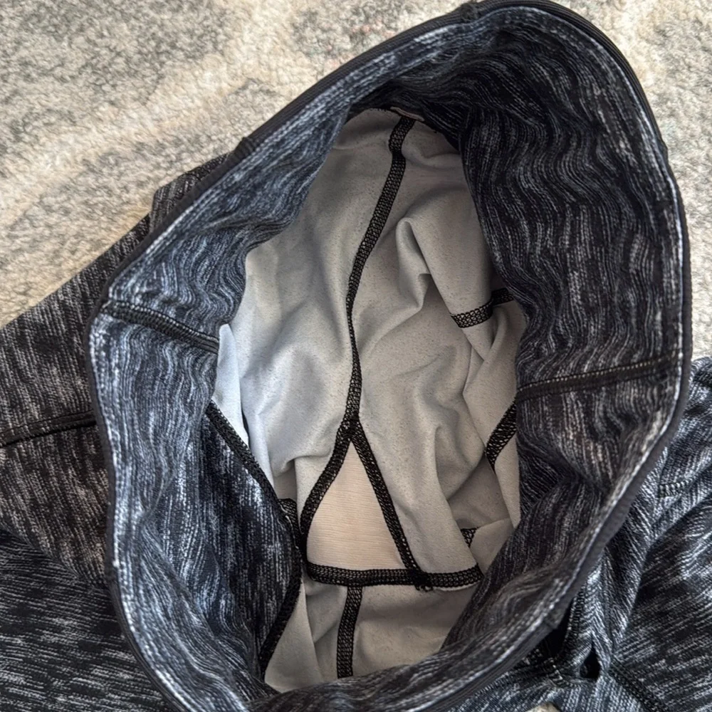 Lululemon Exquisite Crop Leggings
